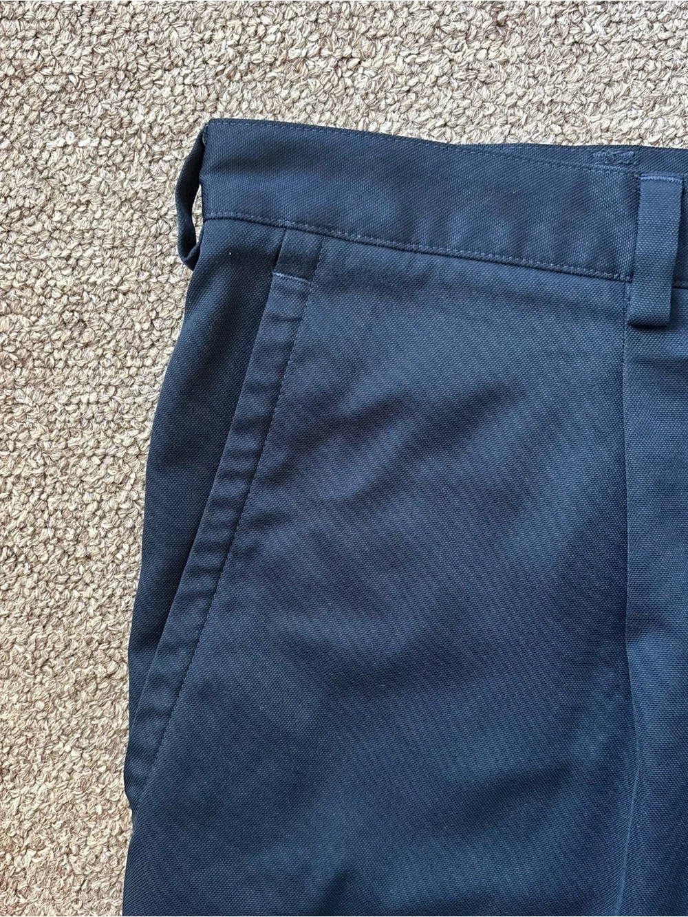 Nike Golf Shorts Size 42 - Picture 4 of 8